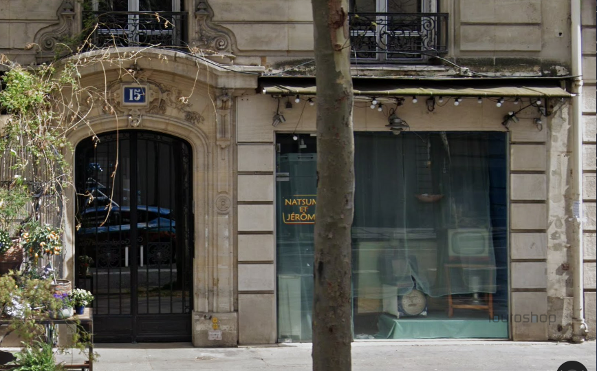 commerce en location sur PARIS (75007)
